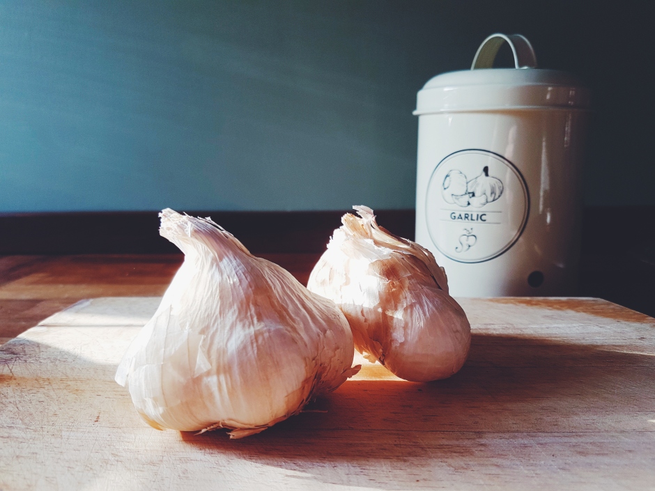 Grow garlic